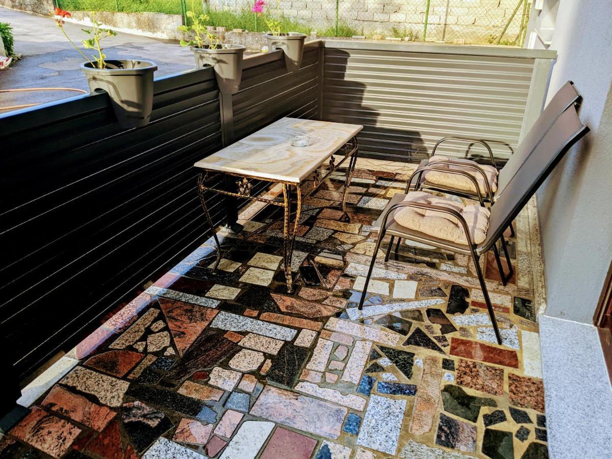Apartmani Hrastik Bihać Exterior foto